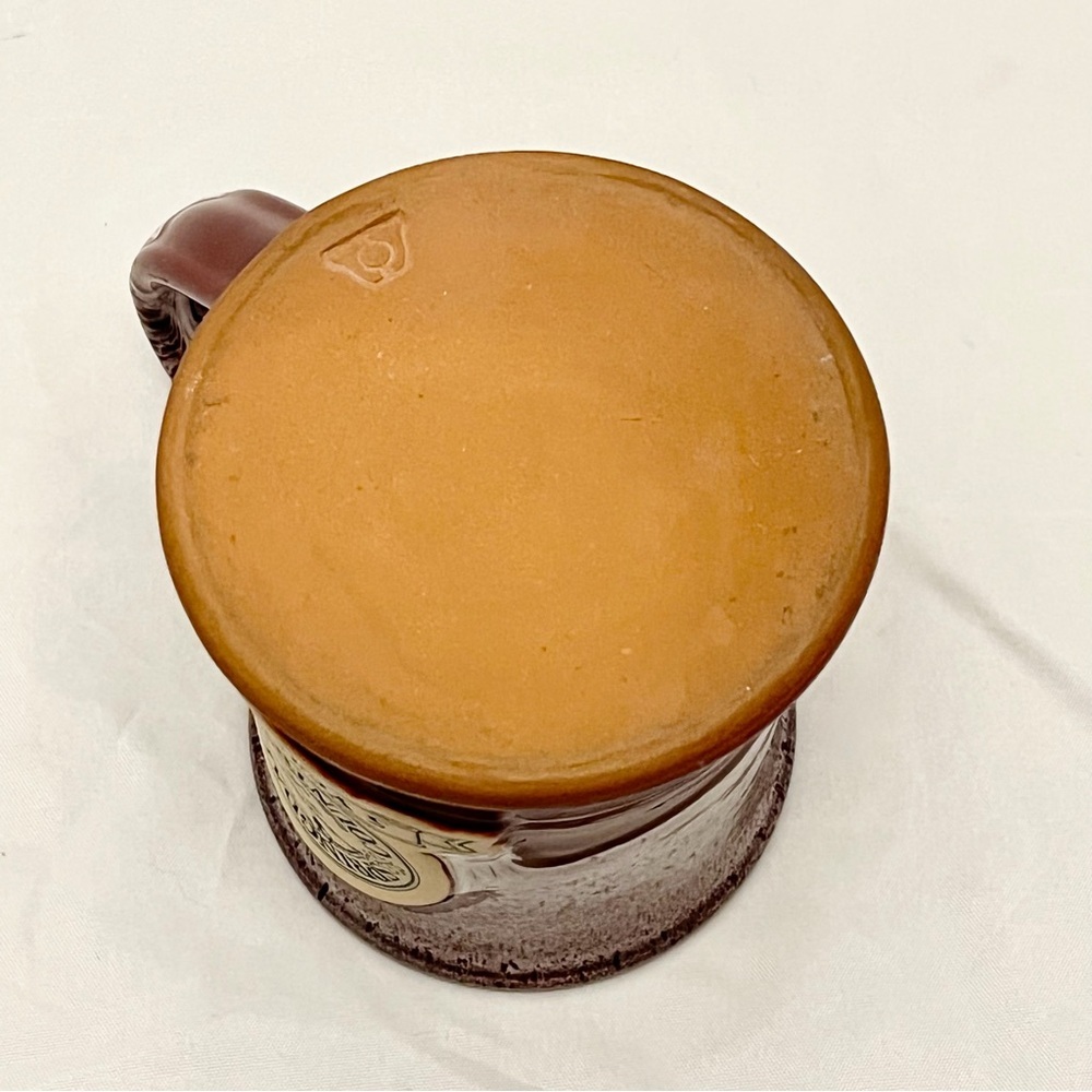 Deneen Pottery Mug, Spring Hill Country Club Burgundy/White Glaze, EUC - Picture 9 of 10